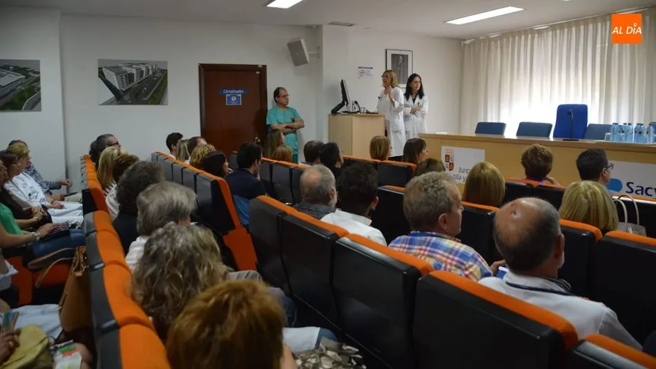 Homenaje a Paz Rodríguez, jefa de servicio de Medicina Preventiva, que falleció recientemente. Foto: Lydia González