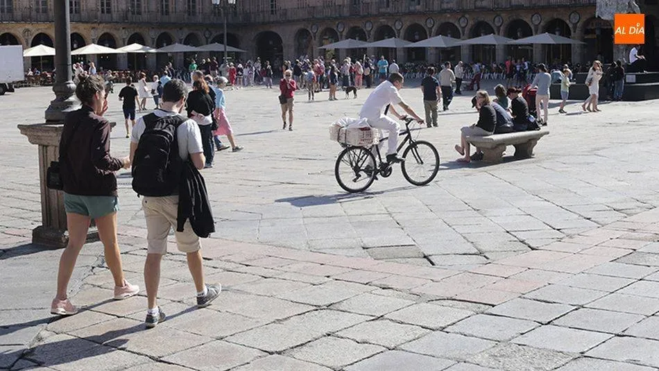 Imagen de verano en la Plaza