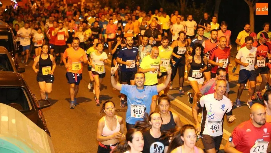 Cerca de 850 corredores participarán en distintas categorías de la carrera nocturna