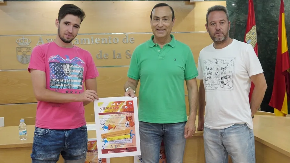 Presentación del campus de verano del CD Carbajosa.