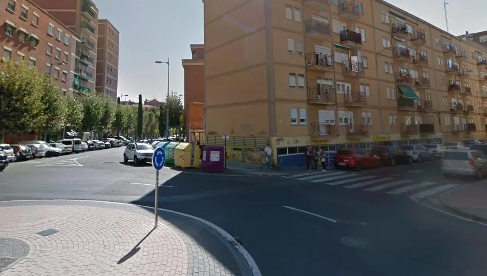 Confluencia de las calles Los Tilos y Fresno