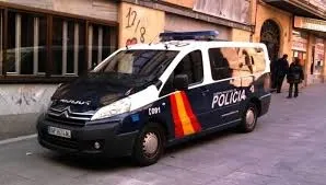 Vehículo de la Policía Nacional en el centro de Salamanca. Foto de archivo