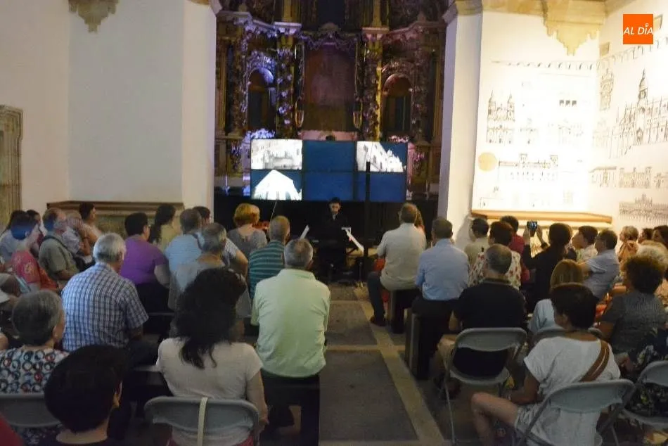 Concierto del Trío Contrastes en la iglesia de San Millán. Foto de Lydia González
