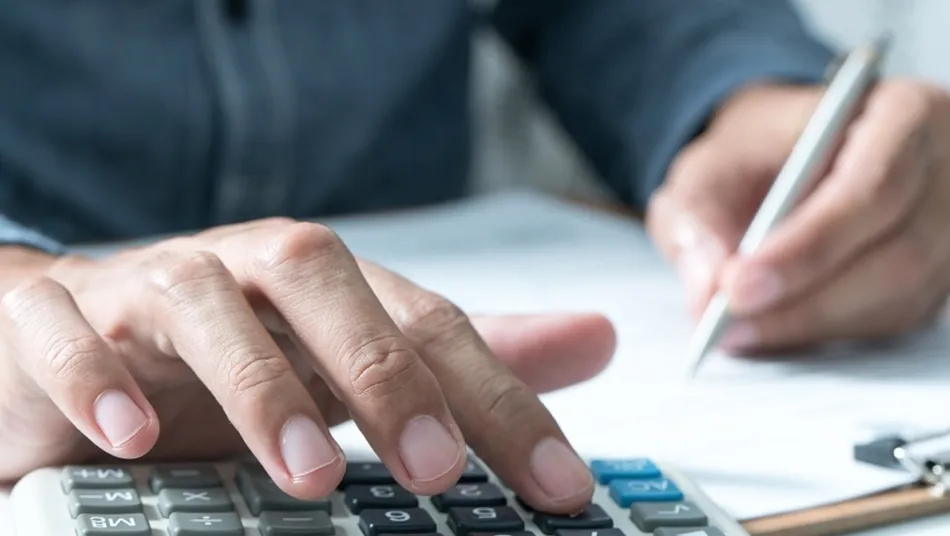 Cuidado con la letra pequeña de los productos bancarios.