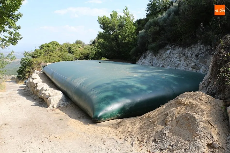 Depósito provisional de agua de Mogarraz de 220.000 litros de capacidad