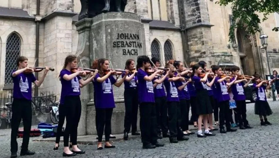 Liverpool Suzuki Group (Reino Unido), una formación musical de niños y jóvenes menores de 20 años