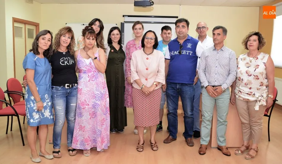 Entrega de diplomas a los participantes en el Programa Mixto de Formación y Empleo de Cabrerizos. Foto: Ángel Merino
