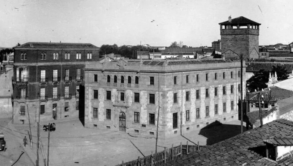 La plaza de Santa Eulalia y su paisaje cambiante