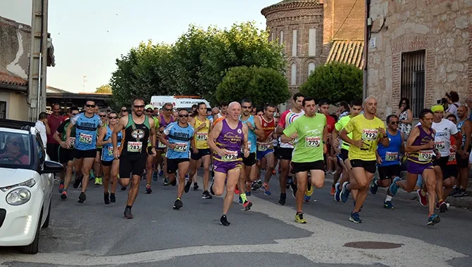 Villar de Gallimazo celebraba este sábado su XII Carrera Popular