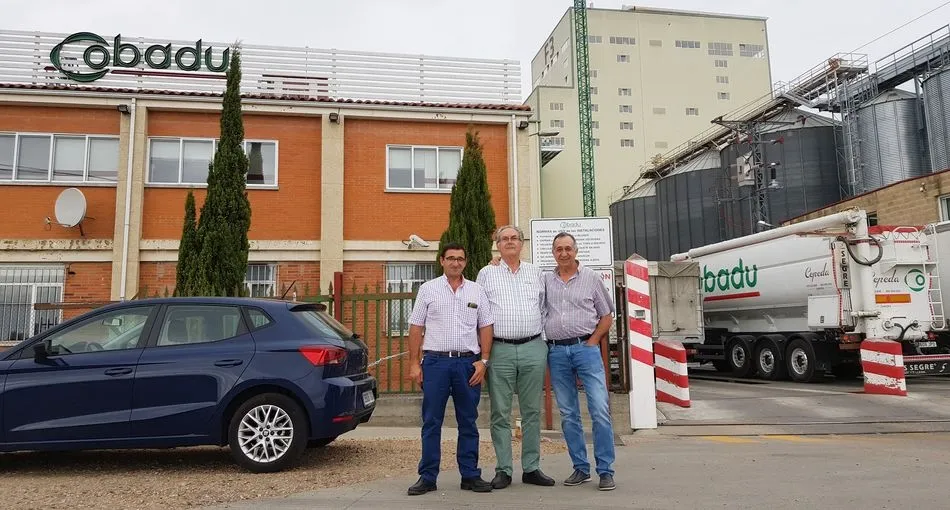 las instalaciones centrales de la cooperativa COBADU han acogido la visita de los directivos de ACOR