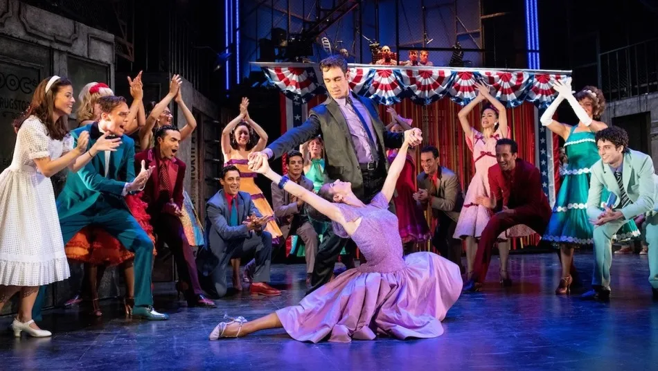 En West Side Story, Arthur Laurens transporta el Romeo y Julieta de Shakespeare a la ciudad de Nueva York