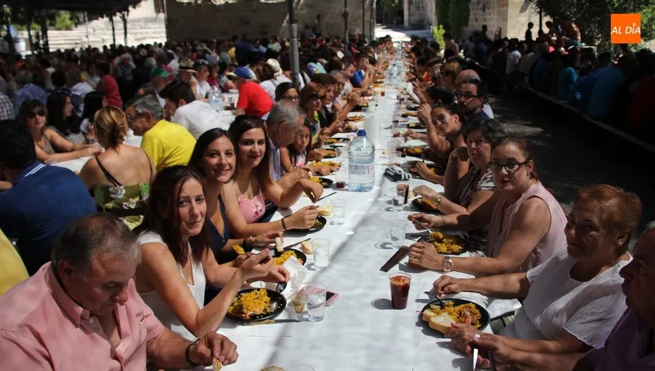 La tradicional paellada tendrá lugar el 12 de agosto / CORRAL