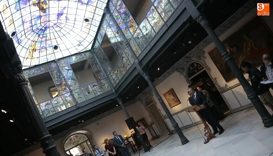 Interior de la Casa Lis. Foto de archivo