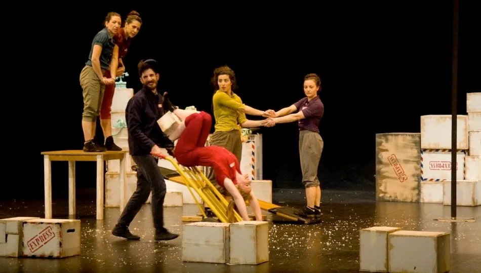 Express, Premio FETEN 2019 a Mejor Espectáculo de calle, una propuesta de la compañía Faltan7