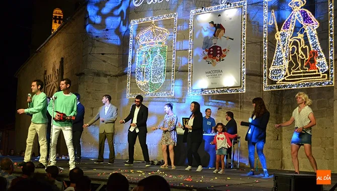 La Peña Efebos se alzaba con el VIII Concurso de Playback de Macotera