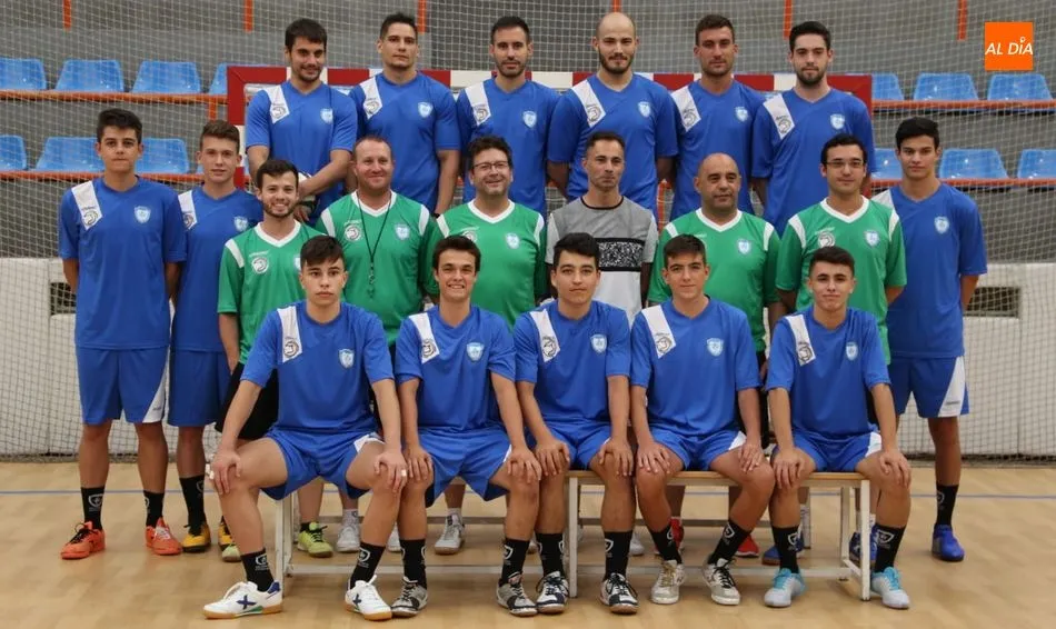 El equipo charro completó su primer entrenamiento en La Alamedilla bajo las órdenes de Tomás de Dios. Foto: Víctor Sánchez