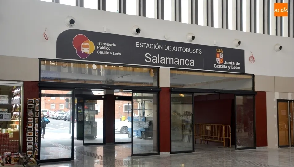 Uno de los accesos de la estación de autobuses de Salamanca