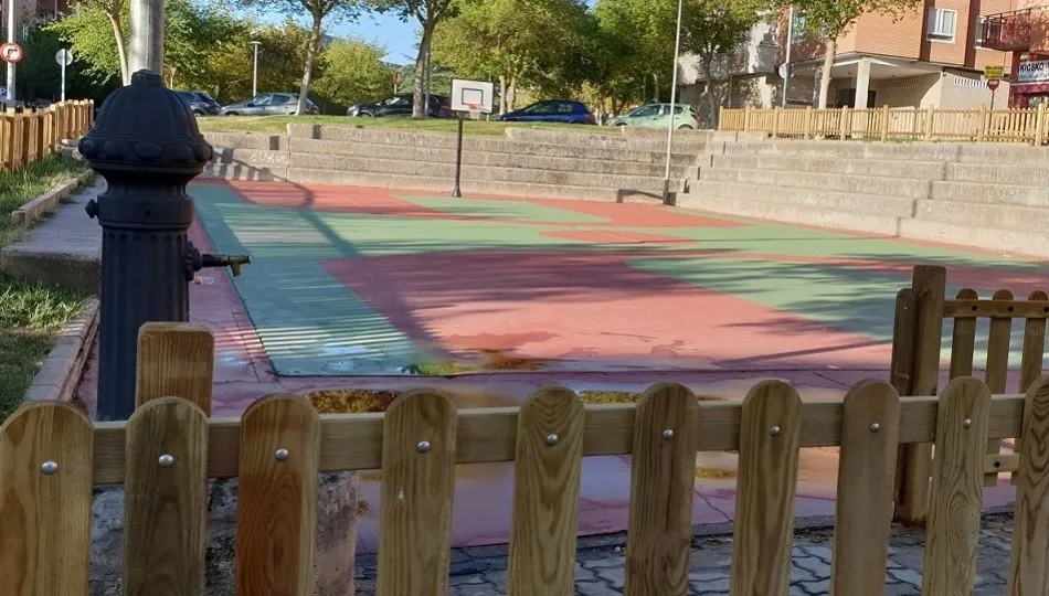 Aspecto de la pista deportiva remodelada en este bulevar
