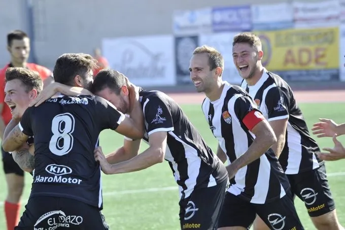 El Haro celebra un gol / TWITTER