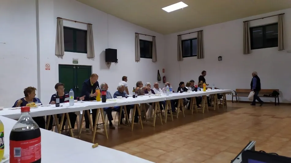 El Coro Popular de Villoruela confraterniza con una entretenida cena