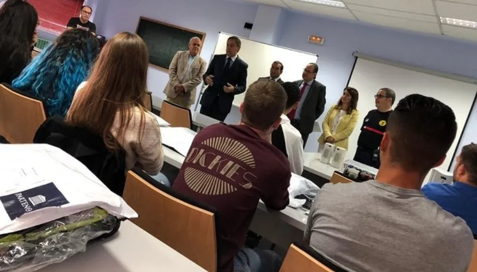 El alcalde de Salamanca, Carlos García Carbayo, en la inauguración de este curso