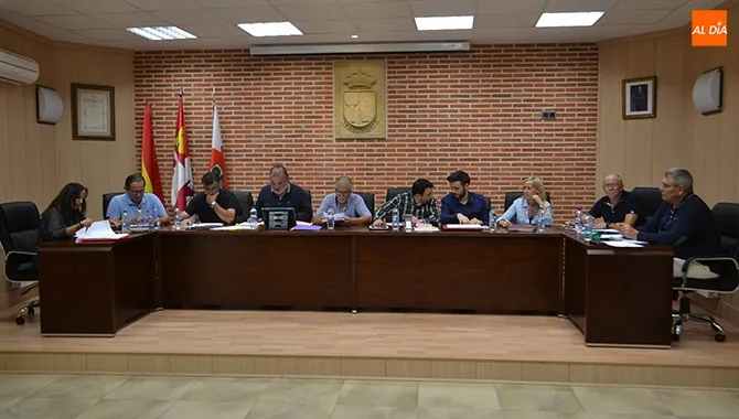 El Equipo de Gobierno recogía la petición formulada por el Grupo Popular en el Pleno para el estudio del cambio en la tasa de taquillaje de las piscinas