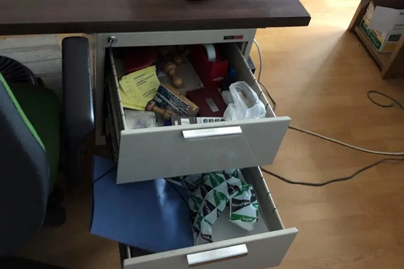 Los ladrones han generado importantes daños este sábado en su golpe al Ayuntamiento de Villar de Gallimazo