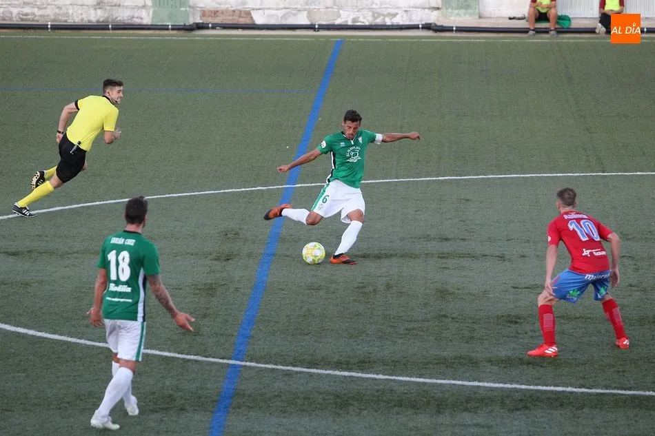 El Guijuelo no puede acabar con la condición de invicto del Calahorra (0-0)
