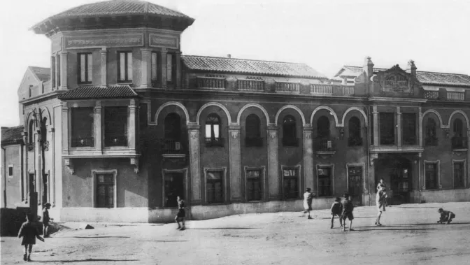 El edificio principal de harinas Santa Elena
