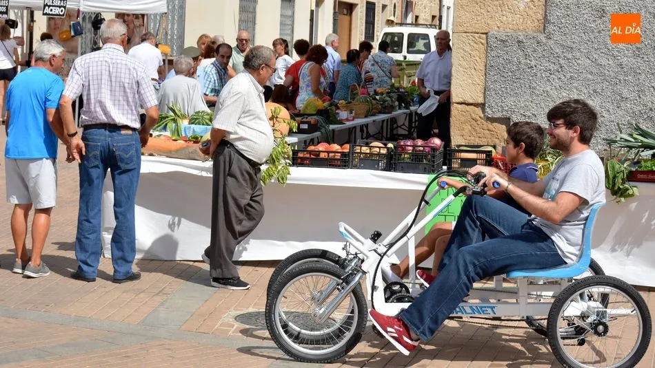 En el recinto ferial se pudieron probar los cuadriciclos biplaza / E. Corredera