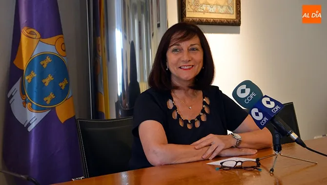 La alcaldesa de Peñaranda, Carmen Ávila, anunciaba la acreditación del CDS para impartir cursos de la Junta