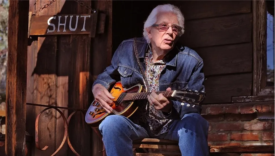 John Mayall ha sido un pionero del blues