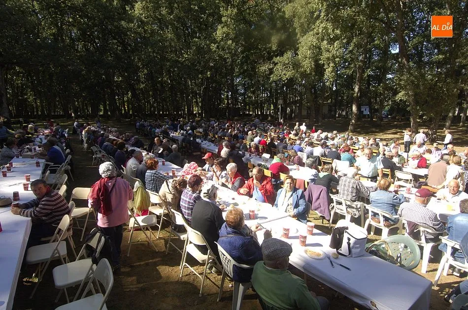 El Bardal acogió a las más de quinientas persona asistentes/ Foto: Adrián M.Pastor