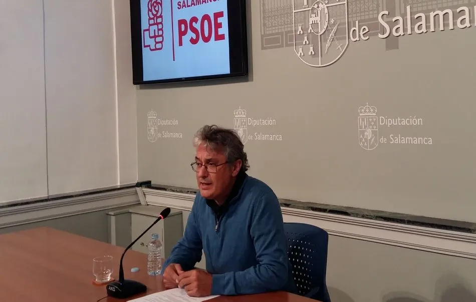 El portavoz del Grupo Socialista en la Diputación de Salamanca, Fernando Rubio