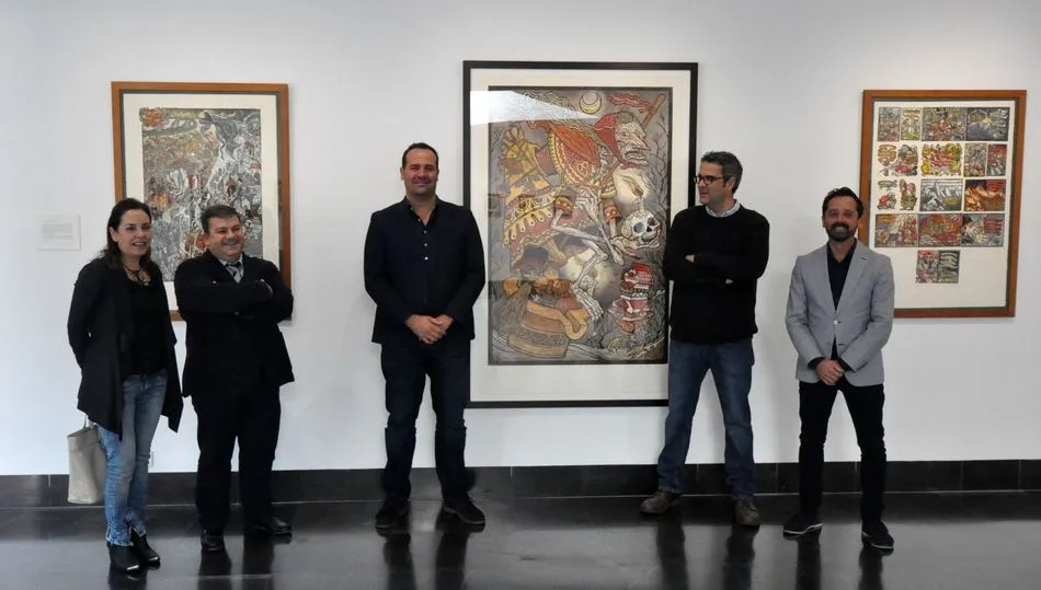 Acto de inauguración de la exposición en la Sala Tragaluz de Santa Marta