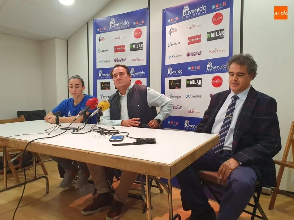 Silvia, Recio y Mendéz, en rueda de prensa