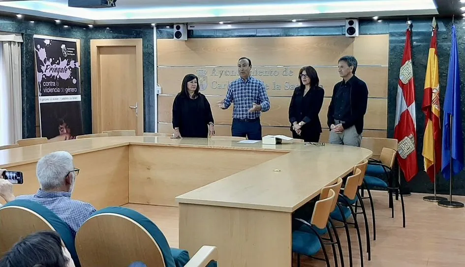 Toma de posesión d ela nueva secretaria del Ayuntamiento de Carbajosa