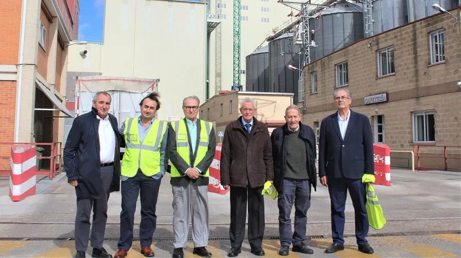 Carlos Romero ha intercambiado impresiones sobre el sector agropecuario y el cooperativismo con el presidente y el director general de COBADU