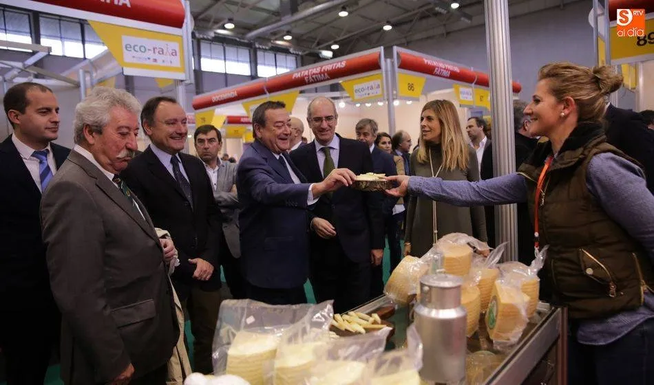 Una de las ediciones anteriores de la Feria transfronteriza Ecoraya