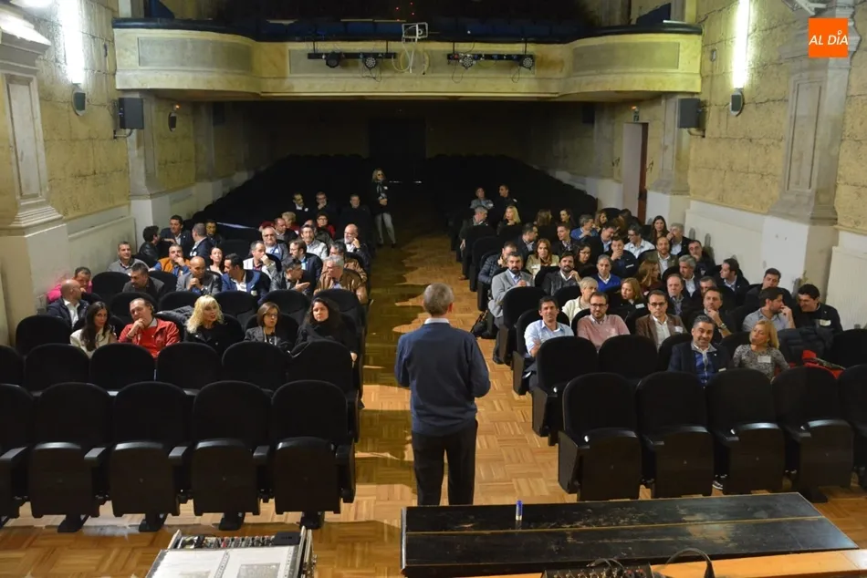 Bodas de plata de la promoción 1993-94 del Colegio Salesianos María Auxiliadora