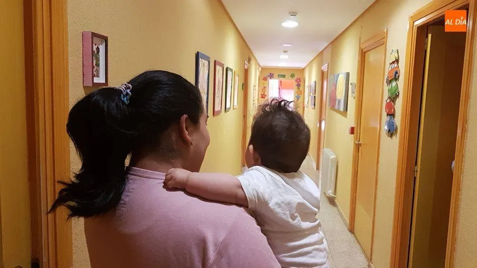 El Centro Materno Infantil Ave María ofrece apoyo, ayuda y orientación a las jóvenes madres