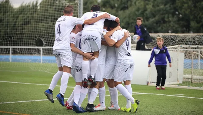 Victoria con autoridad para el CD Peñaranda tras el buen 3-2 ante el Mojados