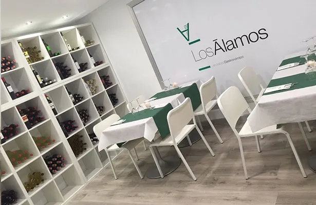 Los Álamos Gastrolab, entre los 21 finalistas en votación para los Premios HosteleriaSalamanca...