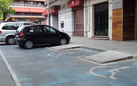 Un aparcamiento para minúsvalidos