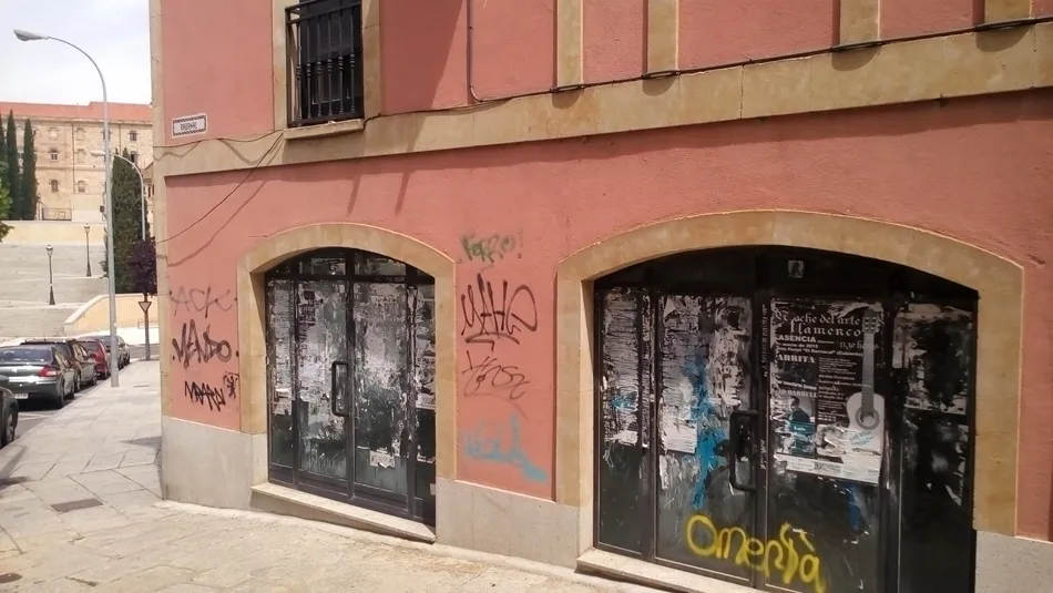 Pintadas en fachadas