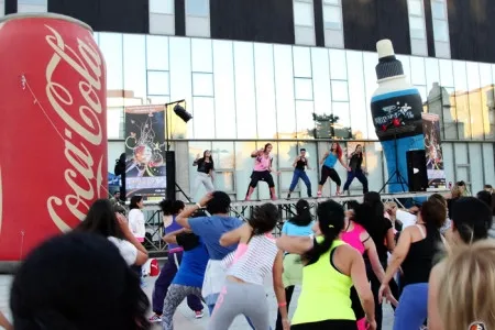 Salamanca a Tope vuelve este fin de semana con una clase maestra de zumba / Salamanca a Tope