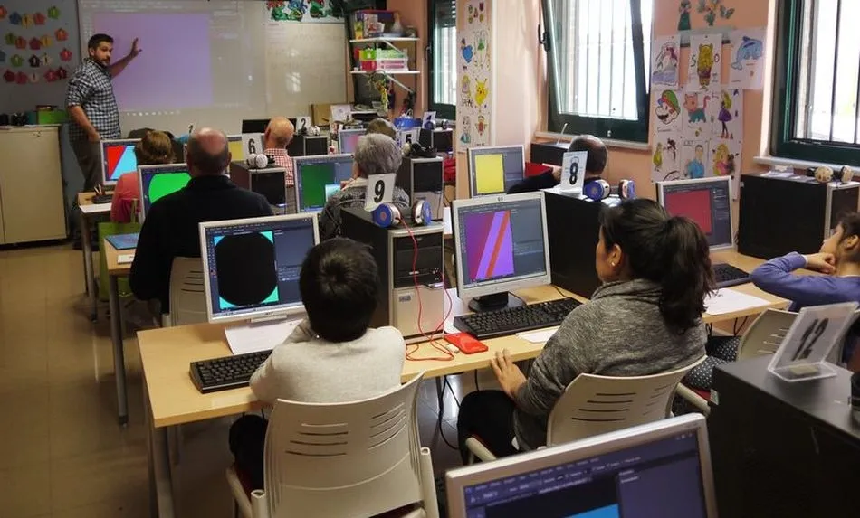 El Aula de Informática de Carbajosa de la Sagrada acogerá las nuevas actividades