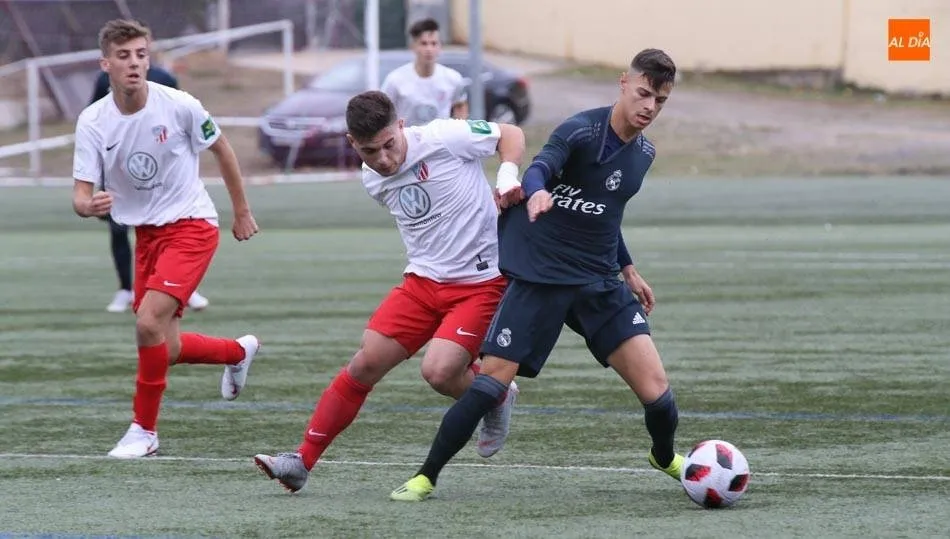El Santa Marta, ante el Madrid de Tirlea, actual jugador del Salamanca UDS