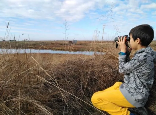 Los niños del CRA de Calvarrasa de Abajo conocerán este viernes las aves que habitan el río...