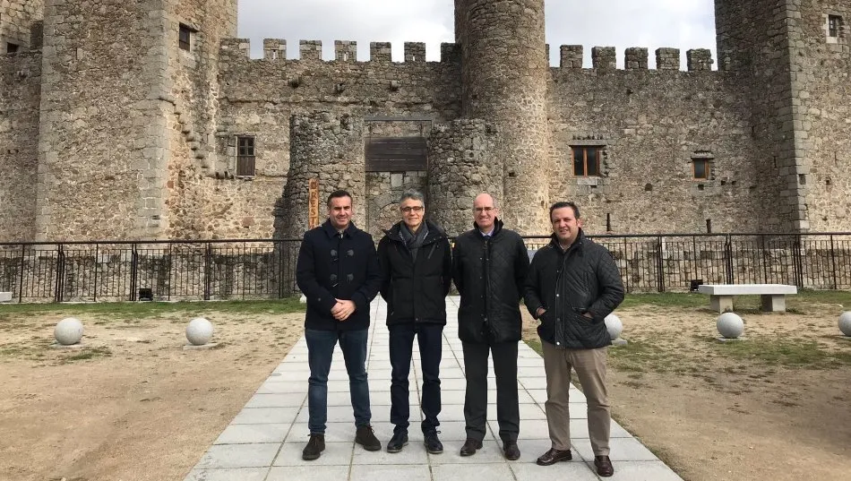 Visita del presidente de la Diputación, Javier Iglesias, a Montamayor del Río